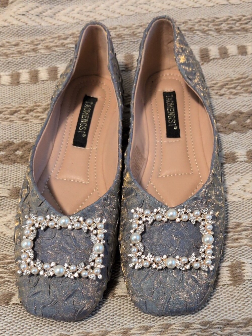 Women's Square Toe ballet Flats sz 39 Pearl-Embellished Gray Satin Shine Jewel - Picture 2 of 7